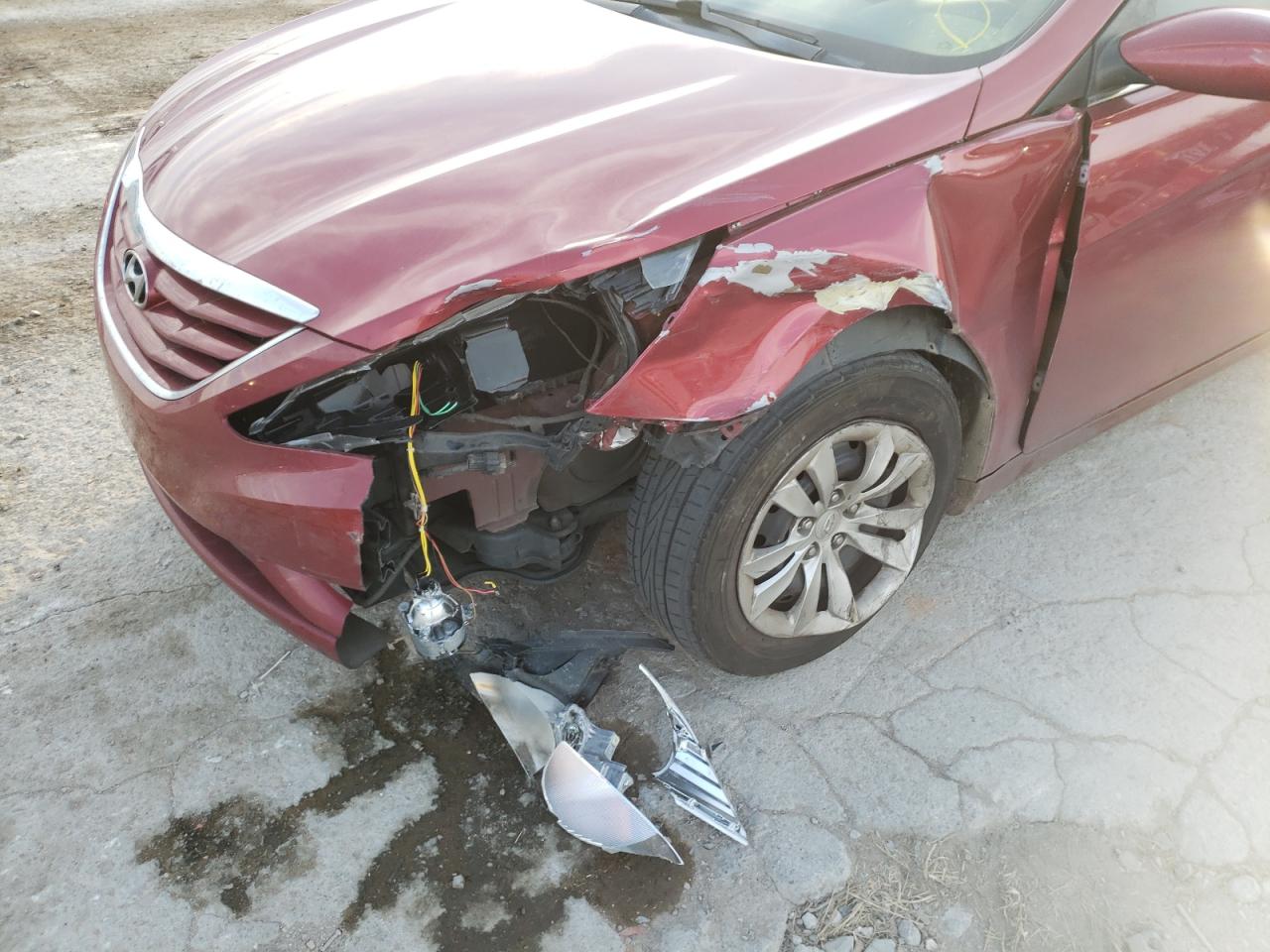 Photo 9 from auction – 2011 HYUNDAI SONATA GLS with VIN 5NPEB4AC8BH010197