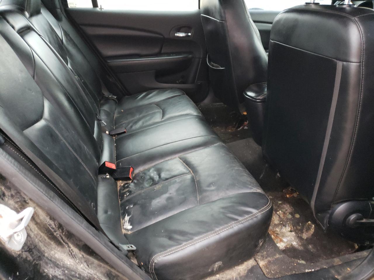 Photo 6 from auction – 2012 CHRYSLER 200 LIMITE with VIN 1C3CCBCB7CN267838