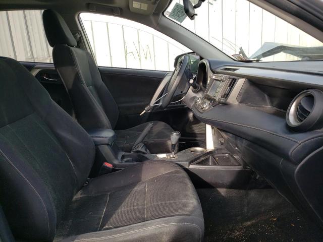Photo 5 from auction – 2015 TOYOTA RAV4 XLE with VIN JTMRFREV1FJ035163