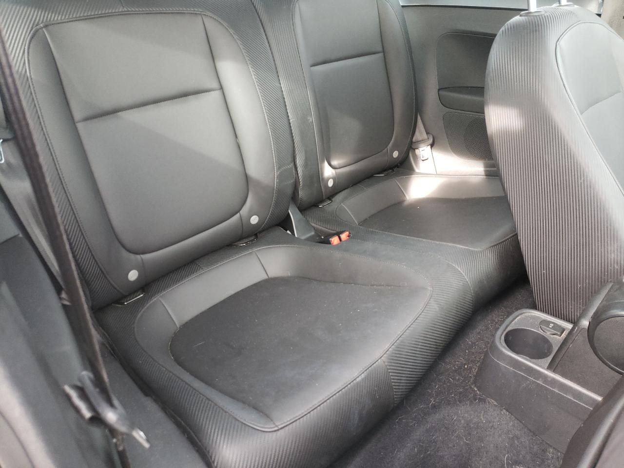 Photo 6 from auction – 2013 VOLKSWAGEN BEETLE with VIN 3VWJX7AT6DM636035