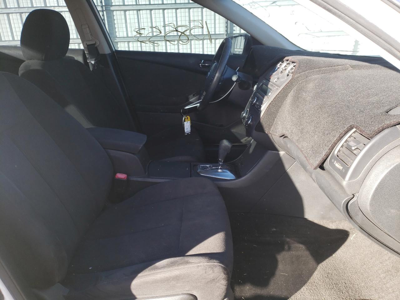 Photo 5 from auction – 2010 NISSAN ALTIMA with VIN 1N4AL2AP9AN452736