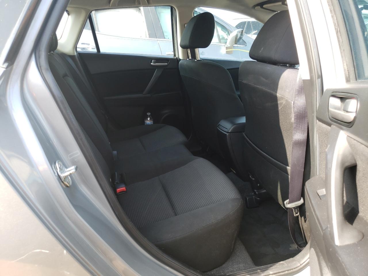 Photo 6 from auction – 2013 MAZDA 3 I with VIN JM1BL1L7XD1776747