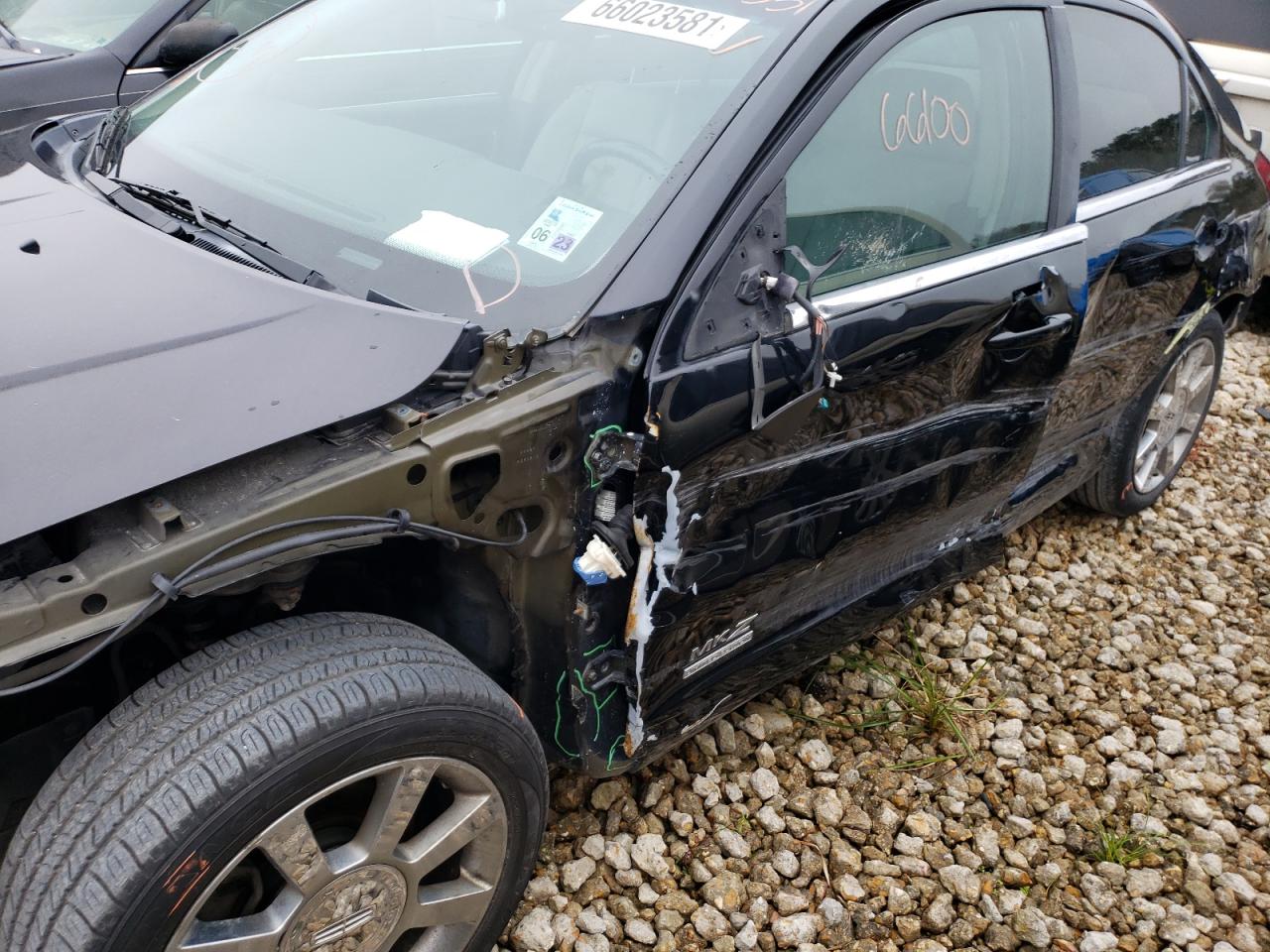 Zdjęcie 9 z aukcji – 2008 LINCOLN MKZ z VIN 3LNHM26T98R648626