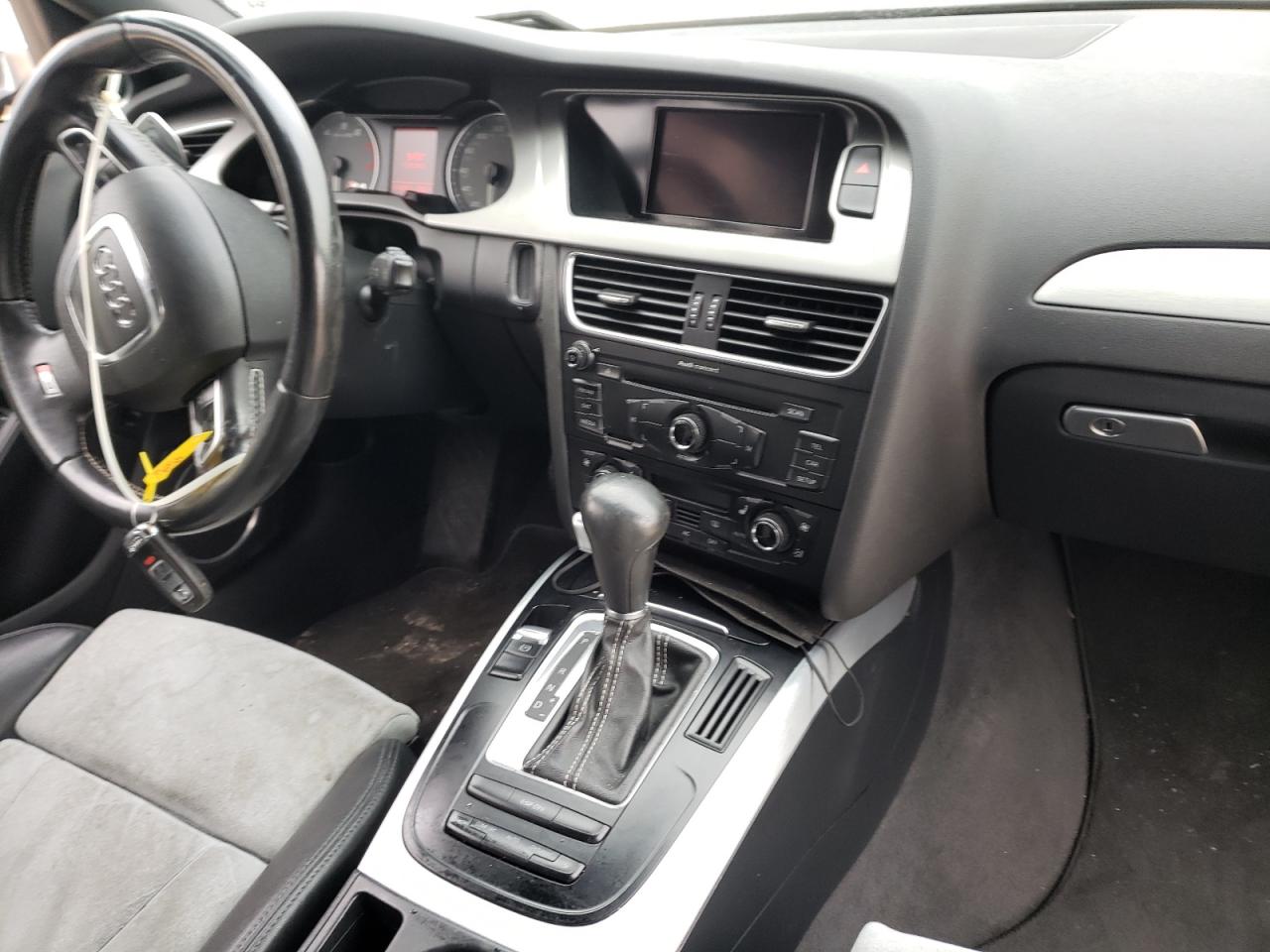 Photo 9 from auction – 2010 AUDI S4 PREMIUM with VIN WAUBGAFL3AA173774