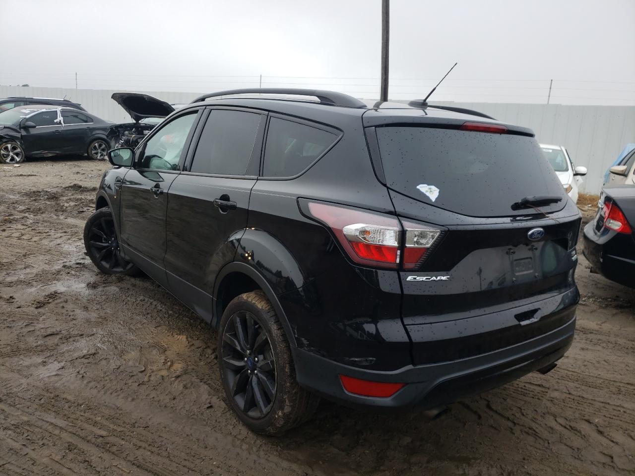 Photo 3 from auction – 2018 FORD ESCAPE SE with VIN 1FMCU0GD9JUB47546