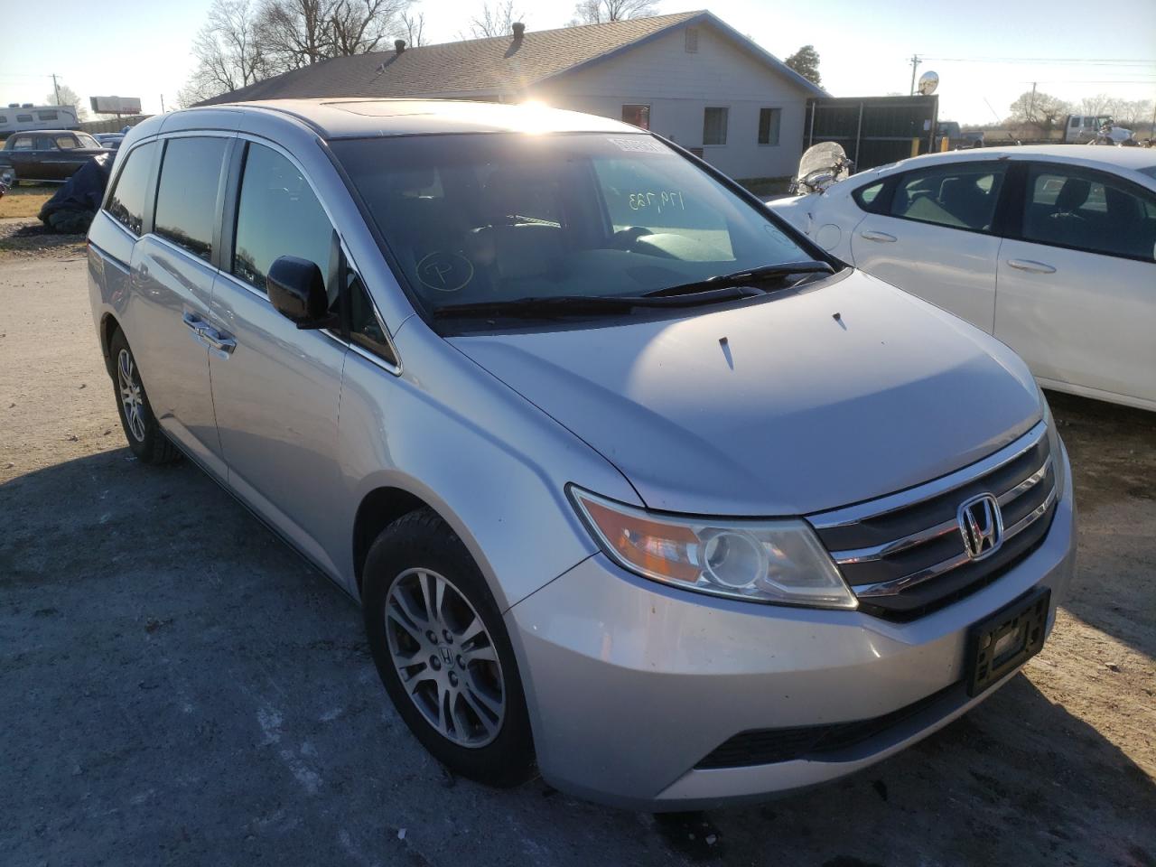 HONDA ODYSSEY EX 2011 with VIN 5FNRL5H65BB097253 - Photo from auction