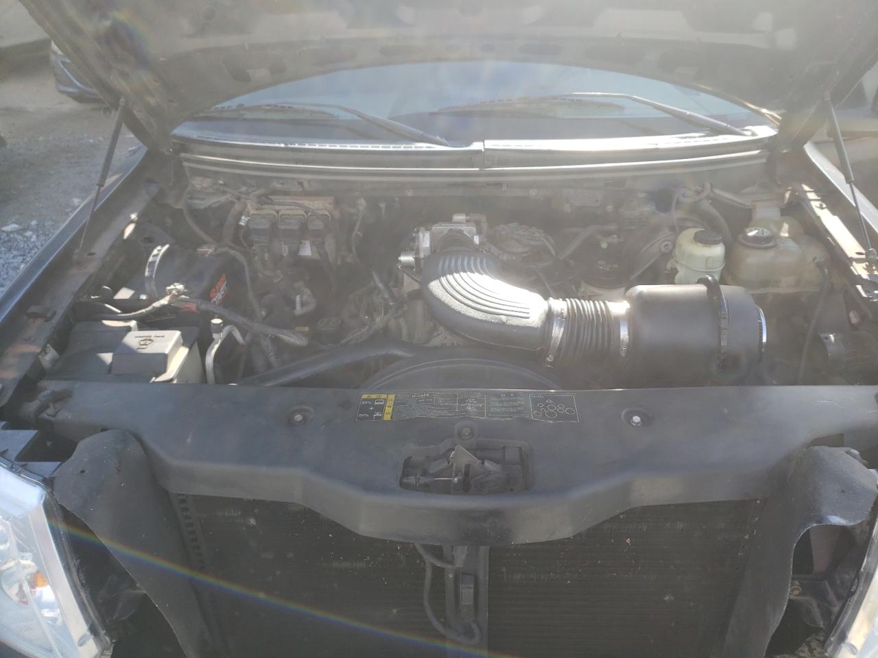 Photo 7 from auction – 2004 FORD F150 with VIN 1FTRF12W14NC12167