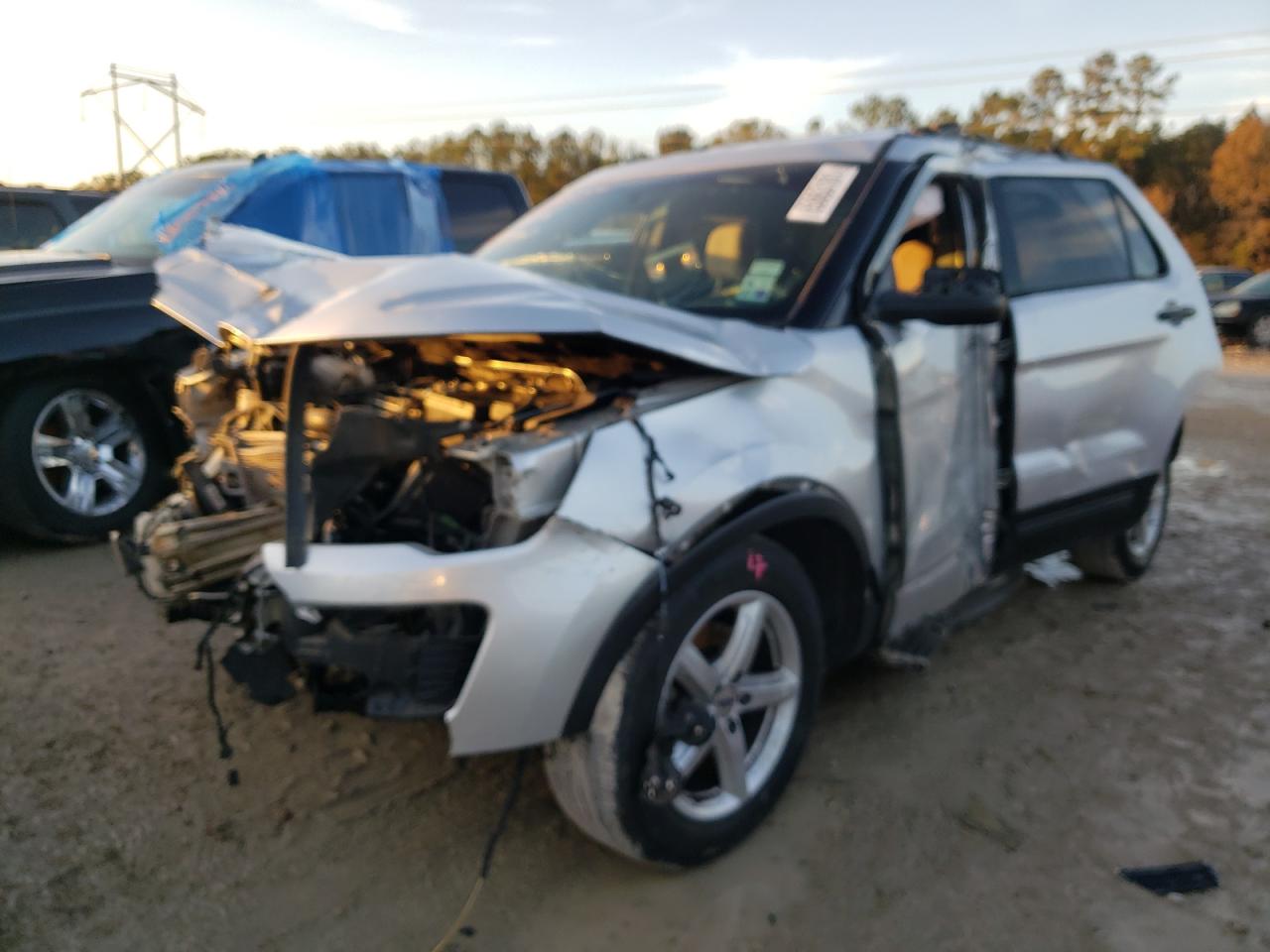 Photo 2 from auction – 2018 FORD EXPLORER with VIN 1FM5K7B86JGB26556