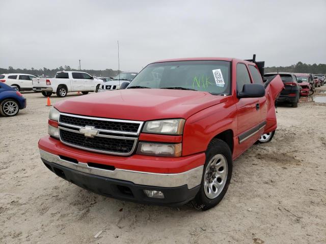 Photo 2 from auction – 2006 CHEVROLET SILVERADO with VIN 1GCEC19TX6Z143221