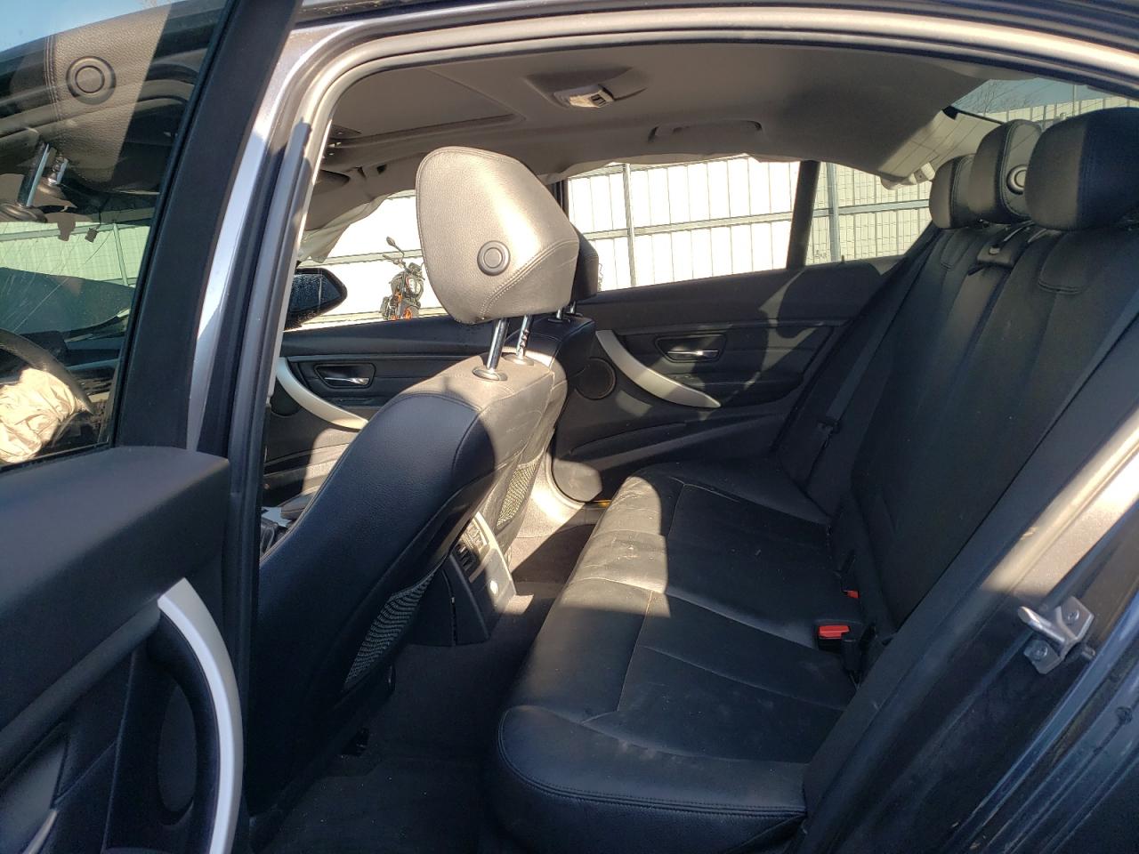 Photo 6 from auction – 2013 BMW 328 XI with VIN WBA3B3C50DJ810869
