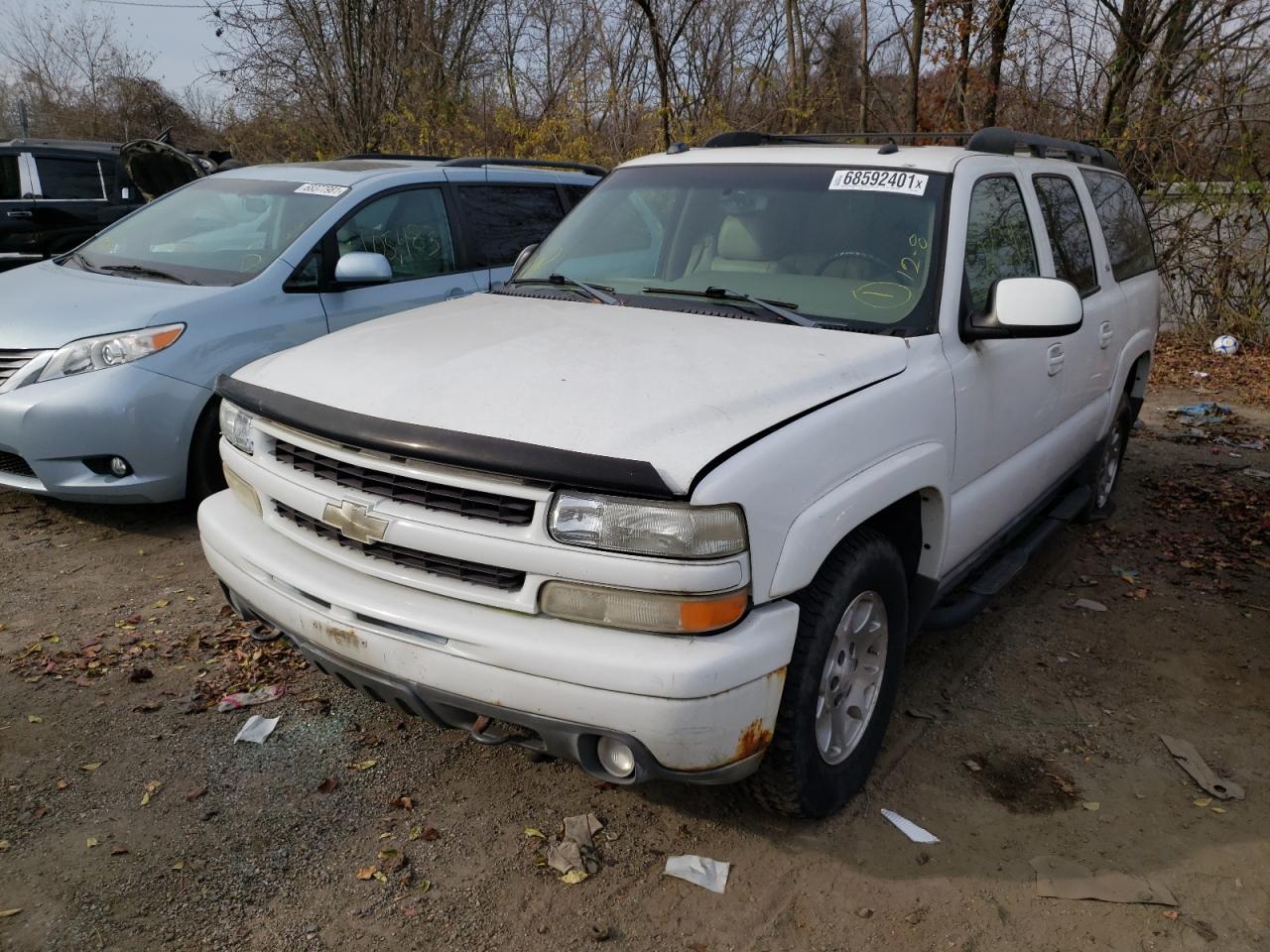 Photo 2 from auction – 2005 CHEVROLET SUBURBAN K with VIN 3GNFK16Z75G200058
