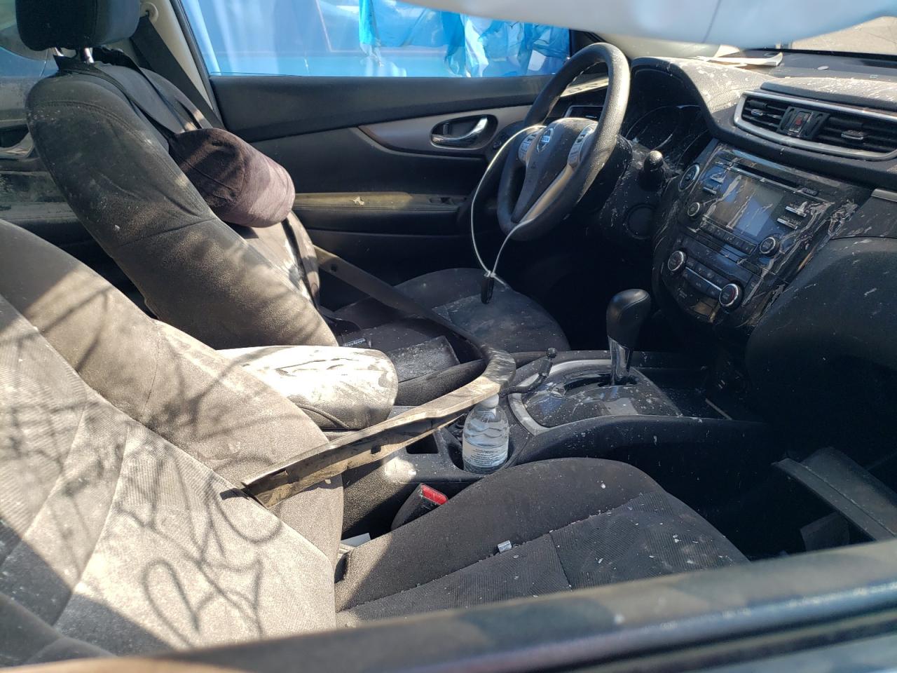 Photo 5 from auction – 2015 NISSAN ROGUE S with VIN KNMAT2MTXFP530813