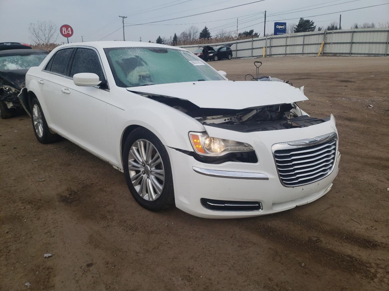 CHRYSLER 300 2014 with VIN 2C3CCARG6EH265135 - Photo from auction