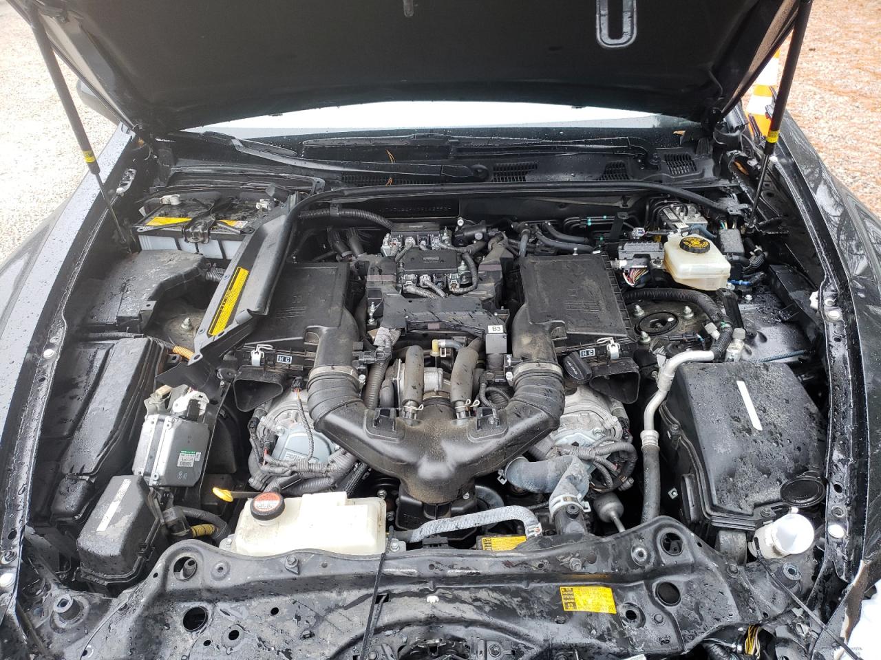 Photo 7 from auction – 2016 LEXUS LS 460 with VIN JTHBL5EFXG5142393