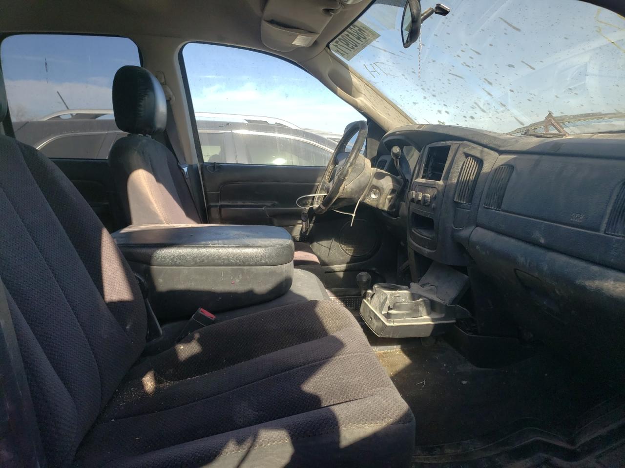 Photo 5 from auction – 2003 DODGE RAM 1500 S with VIN 1D7HU18D03S305579