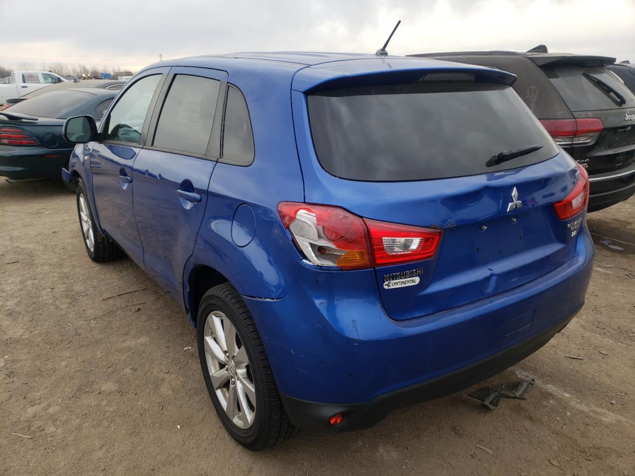 Photo 3 from auction – 2015 MITSUBISHI OUTLANDER with VIN 4A4AP3AW8FE031117