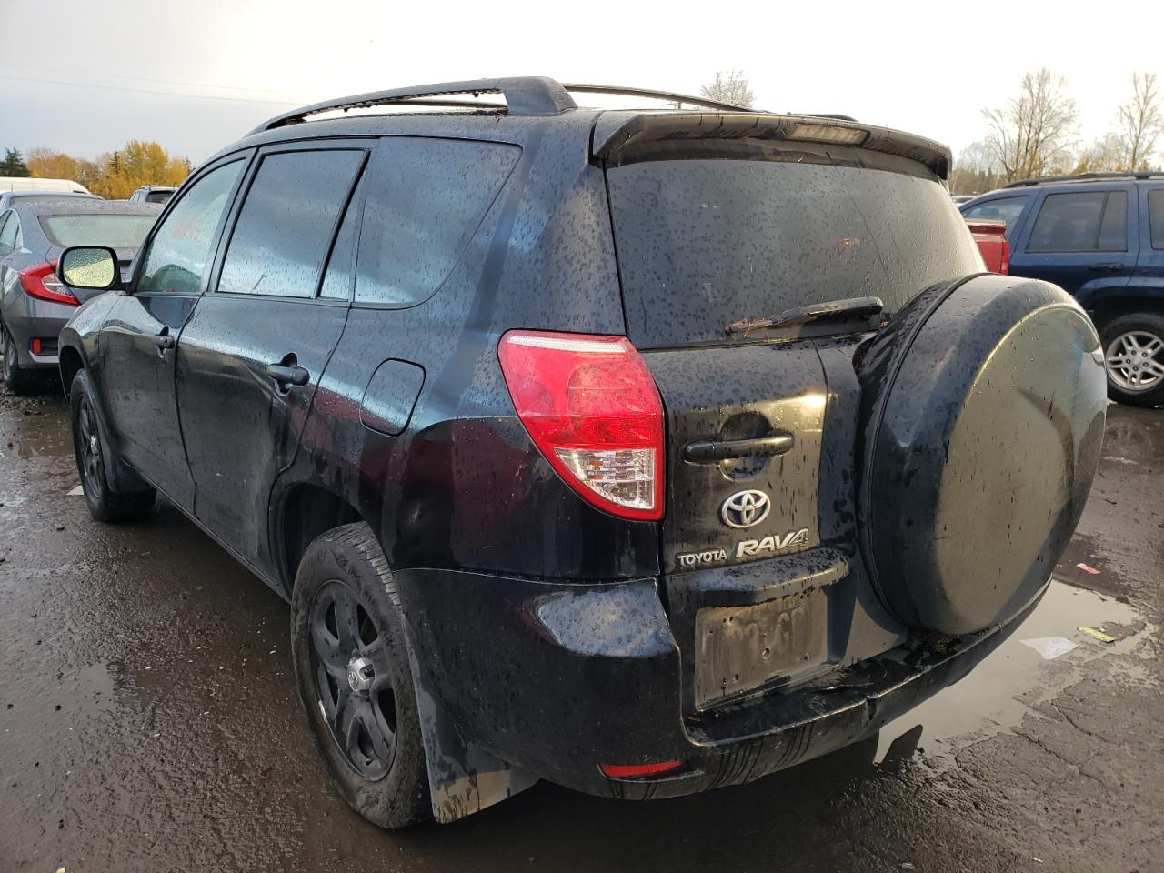 Photo 3 from auction – 2007 TOYOTA RAV4 with VIN JTMZD33V076041465