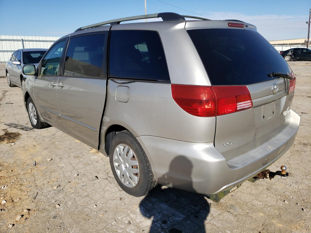Photo 3 from auction – 2005 TOYOTA SIENNA CE with VIN 5TDZA23C15S301516
