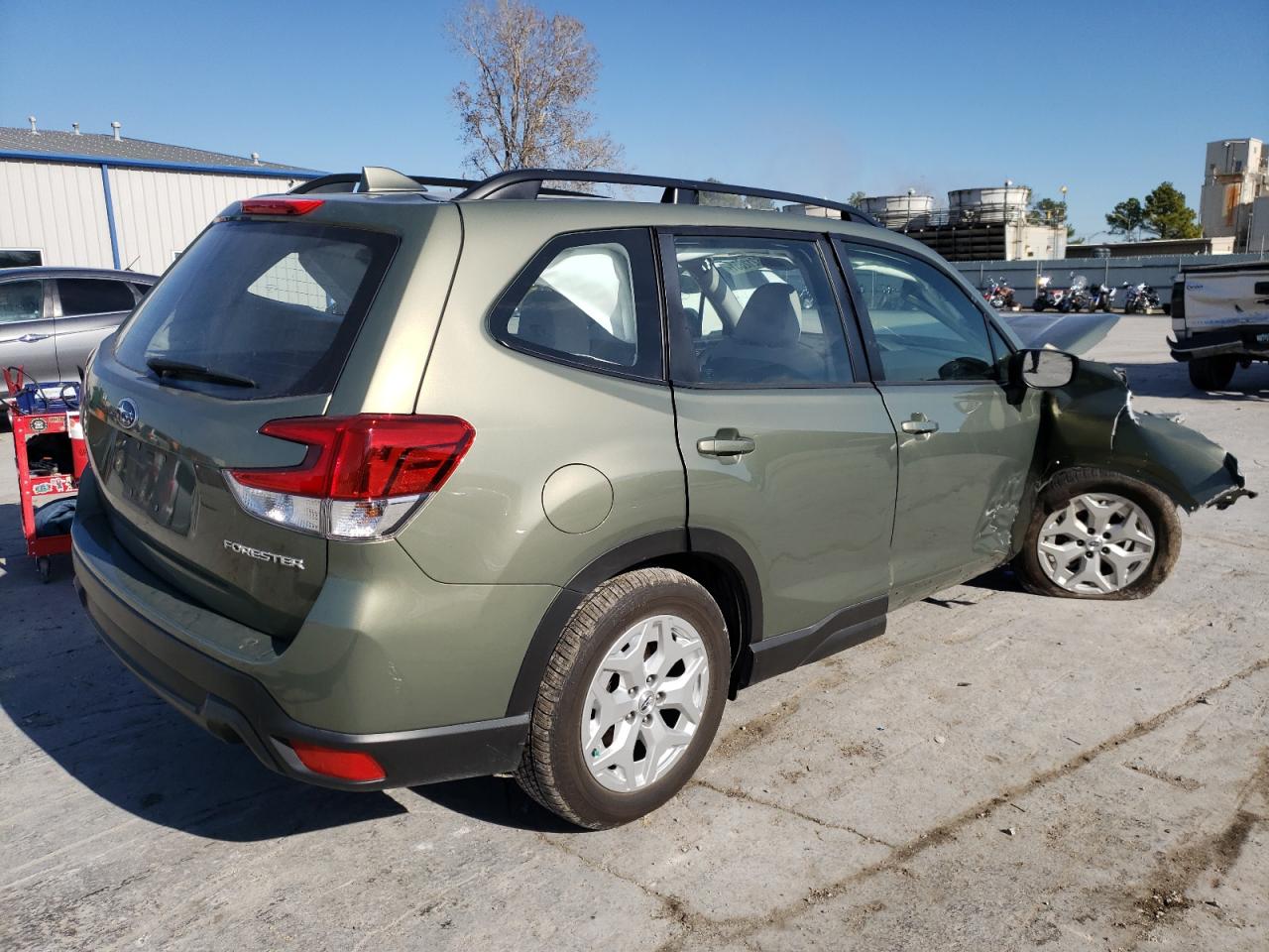 Photo 4 from auction – 2020 SUBARU FORESTER with VIN JF2SKADC4LH516690