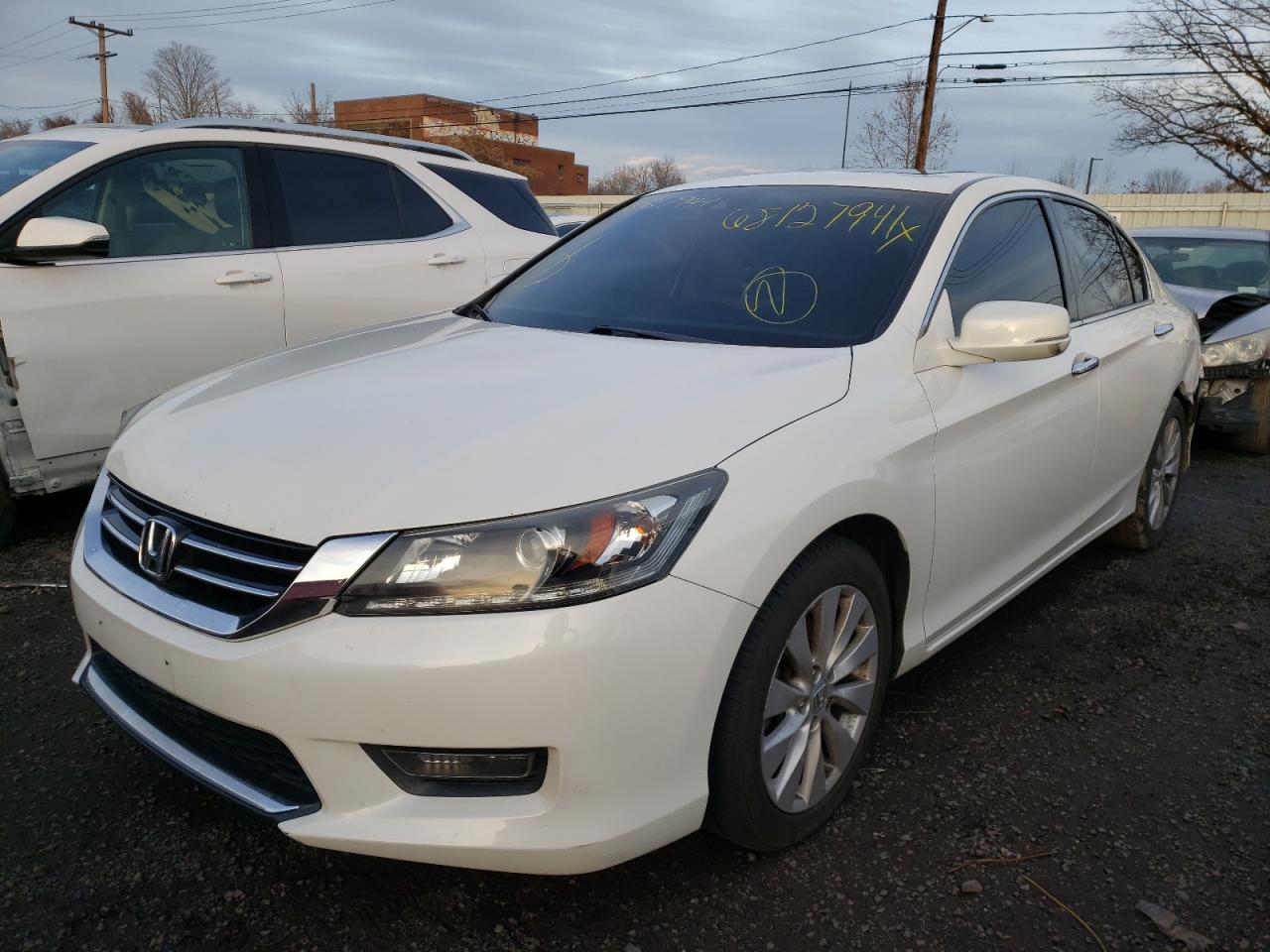 Photo 2 from auction – 2014 HONDA ACCORD EXL with VIN 1HGCR3F86EA014537