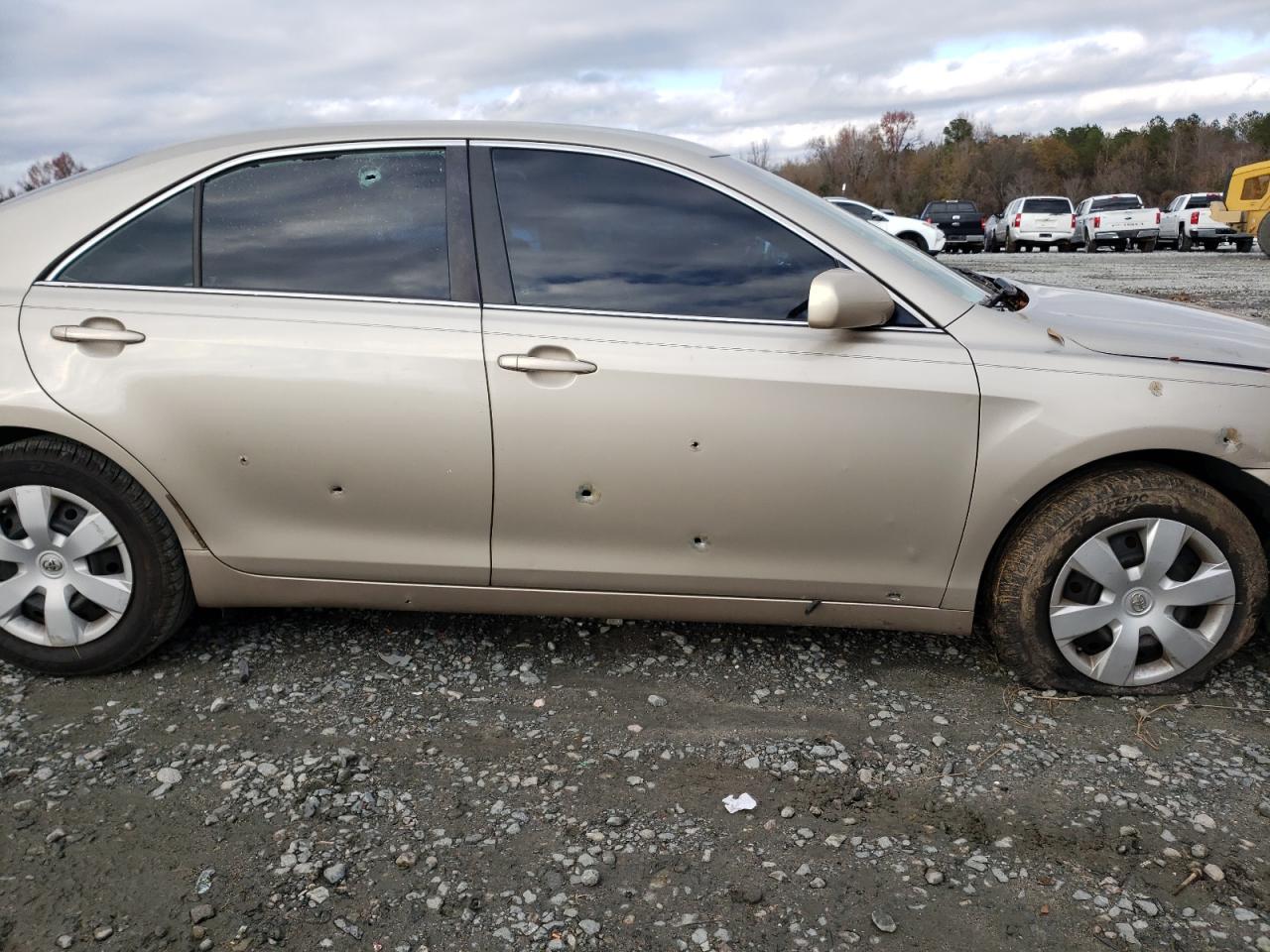Photo 9 from auction – 2007 TOYOTA CAMRY CE with VIN 4T1BE46K77U098341