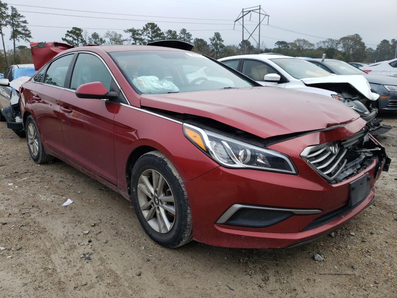 HYUNDAI SONATA SE 2016 with VIN 5NPE24AF3GH328309 - Photo from auction