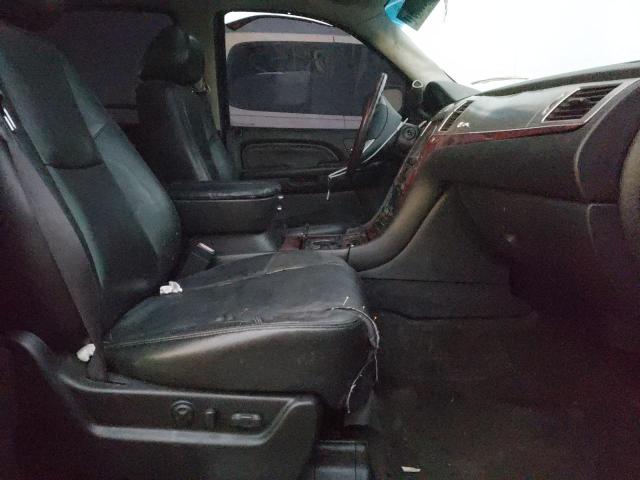 Photo 5 from auction – 2010 CADILLAC ESCALADE H with VIN 1GYUKEEJ4AR213597
