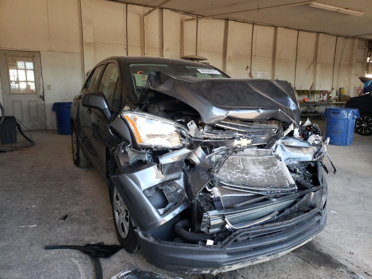 CHEVROLET TRAX LS 2016 with VIN 3GNCJKSB7GL234368 - Photo from auction