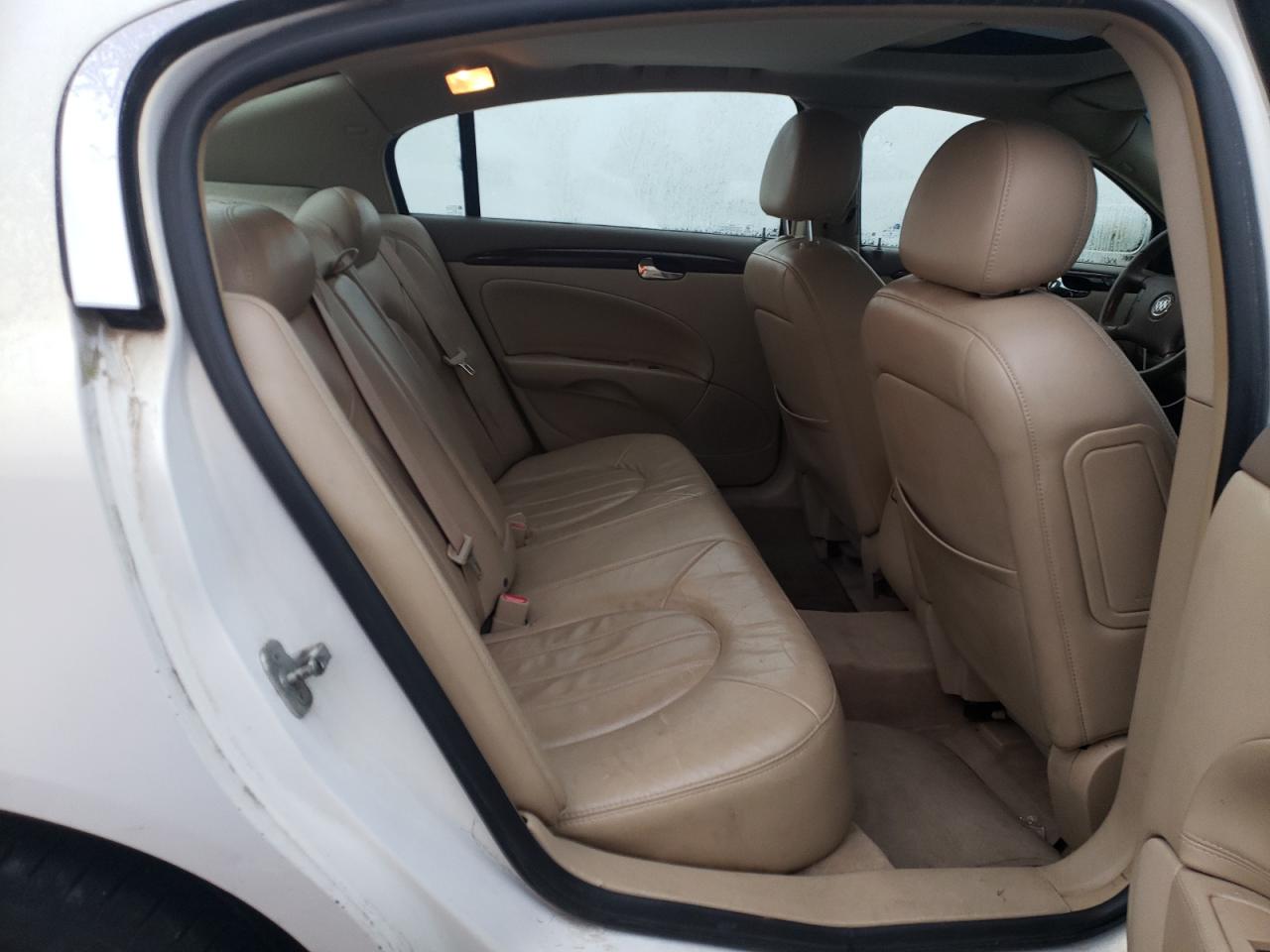 Photo 6 from auction – 2006 BUICK LUCERNE CX with VIN 1G4HD57226U241597