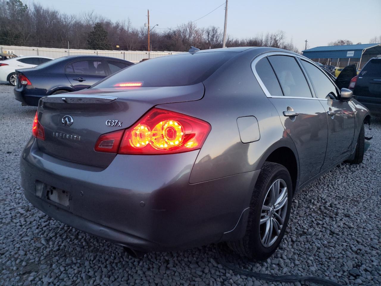 Photo 4 from auction – 2012 INFINITI G37 with VIN JN1CV6AR5CM677351