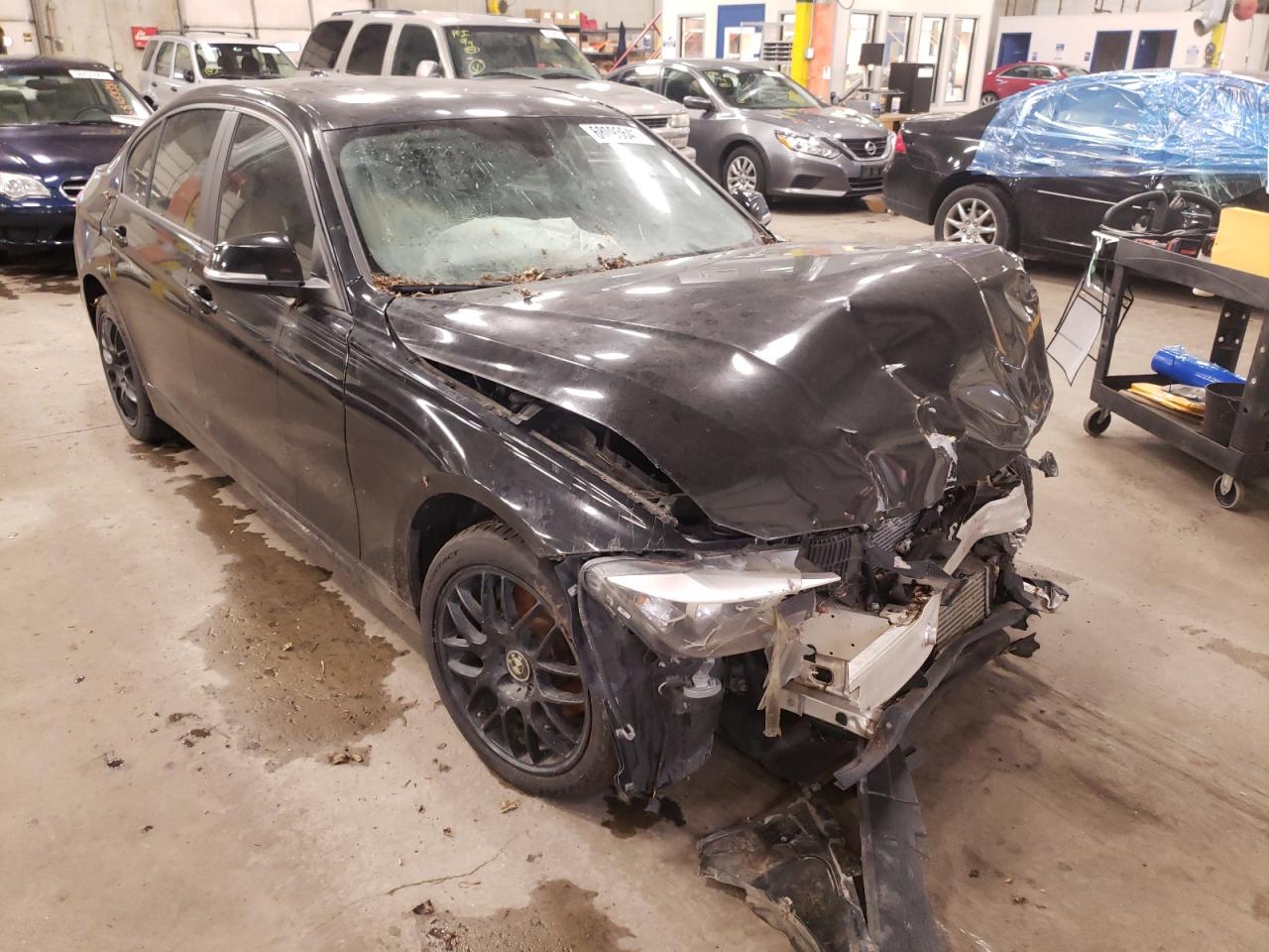BMW 328 XI 2015 with VIN WBA3B3C5XFF547912 - Photo from auction