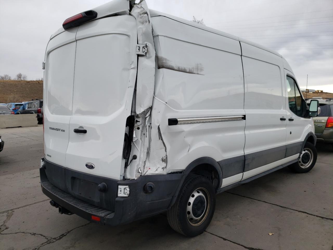 Photo 4 from auction – 2019 FORD TRANSIT T- with VIN 1FTYR2CG6KKB41949