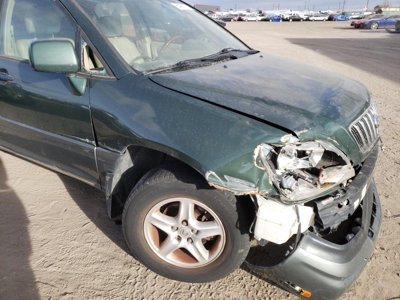 Photo 9 from auction – 2002 LEXUS RX 300 with VIN JTJHF10U520250702