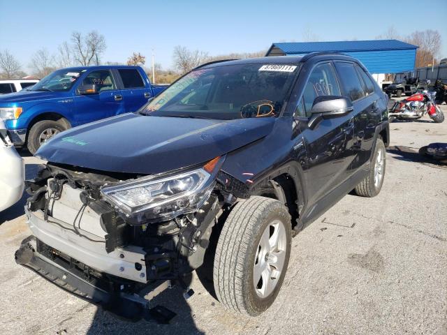 Photo 2 from auction – 2020 TOYOTA RAV4 XLE with VIN JTMR6RFV2LD005517
