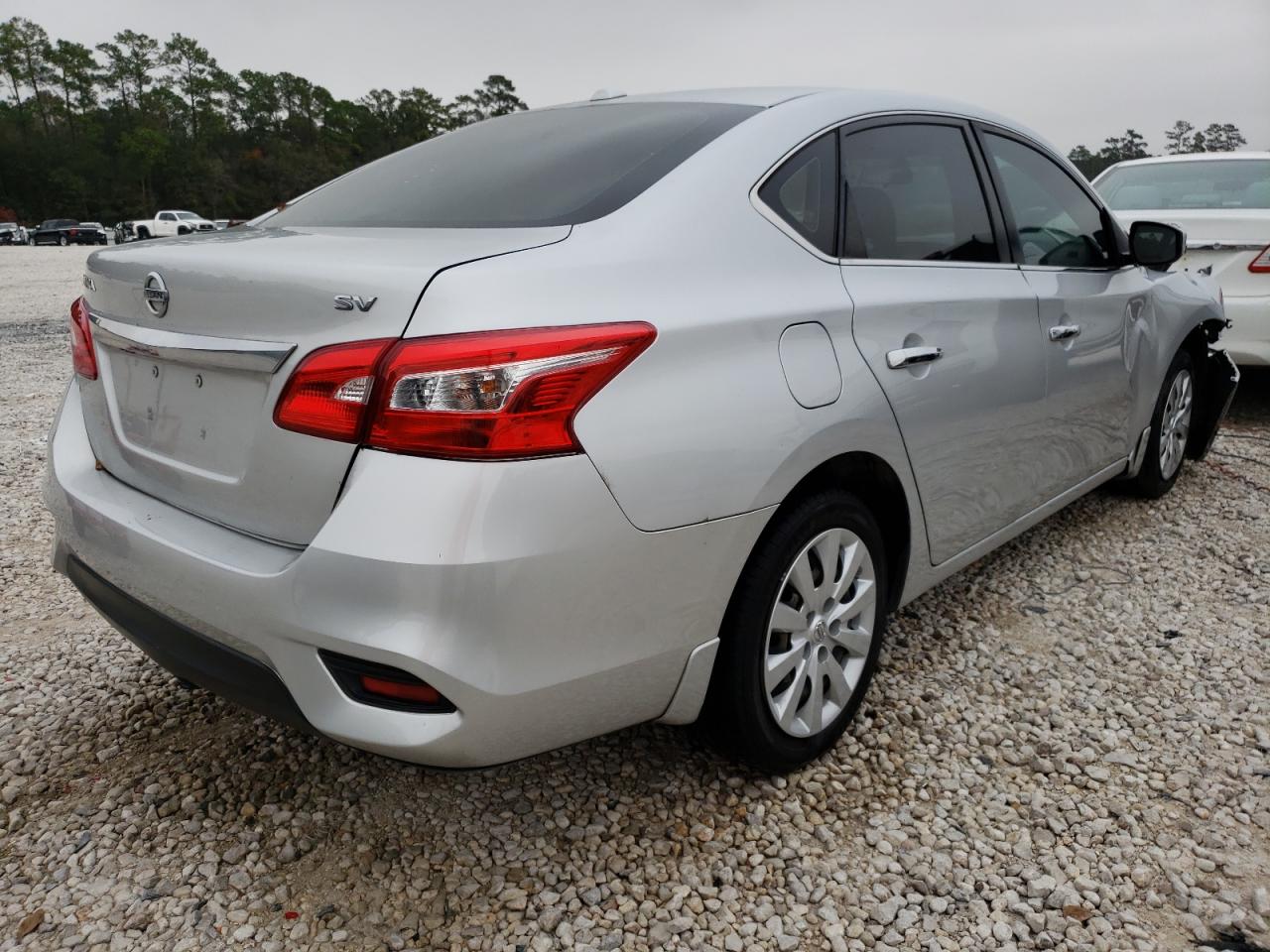 Photo 4 from auction – 2017 NISSAN SENTRA S with VIN 3N1AB7AP1HY280423