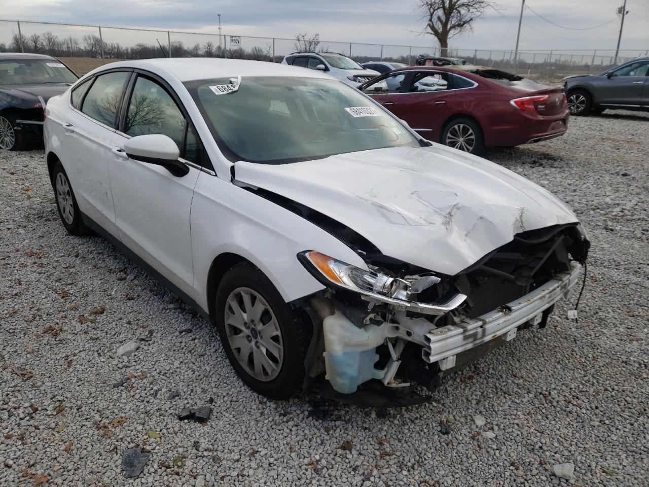FORD FUSION S 2014 with VIN 1FA6P0G74E5373163 - Photo from auction