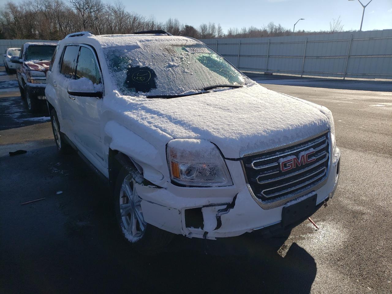 GMC TERRAIN SL 2016 with VIN 2GKFLUEK7G6147277 - Photo from auction