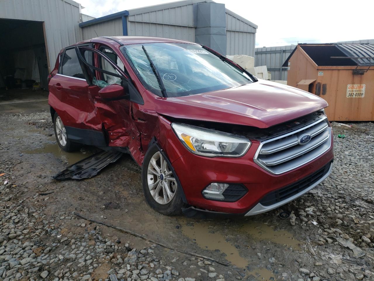 FORD ESCAPE SE 2017 with VIN 1FMCU0G94HUC56020 - Photo from auction