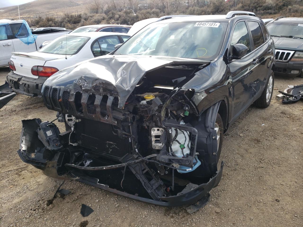 Photo 2 from auction – 2016 JEEP CHEROKEE L with VIN 1C4PJMDB5GW334630