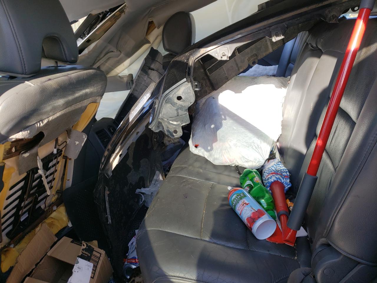 Photo 6 from auction – 2007 HONDA PILOT EXL with VIN 2HKYF18587H538823