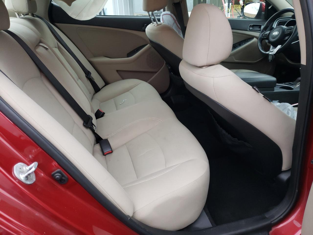 Photo 6 from auction – 2015 KIA OPTIMA LX with VIN 5XXGM4A70FG497841