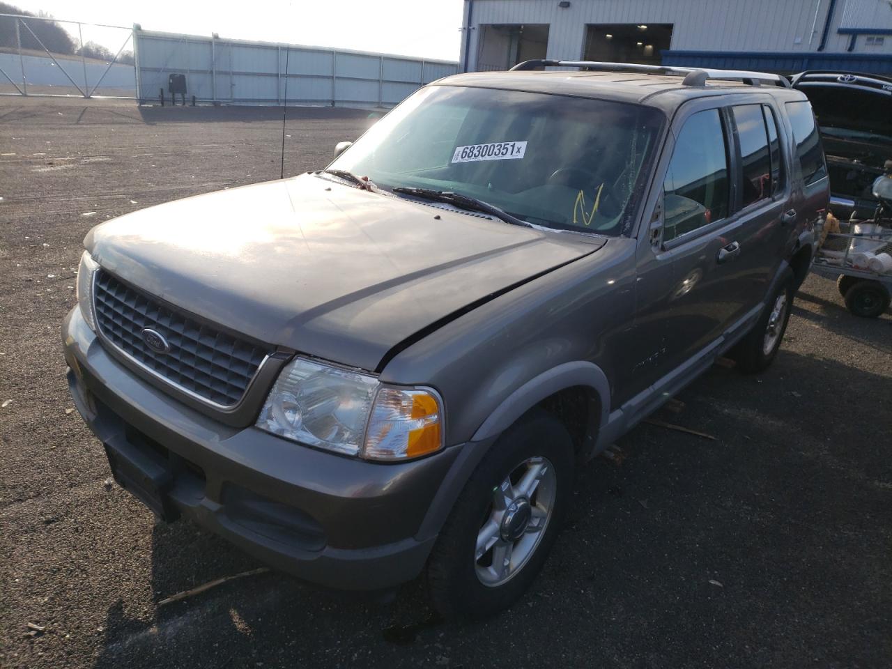 Photo 2 from auction – 2002 FORD EXPLORER X with VIN 1FMZU73E82ZA38680