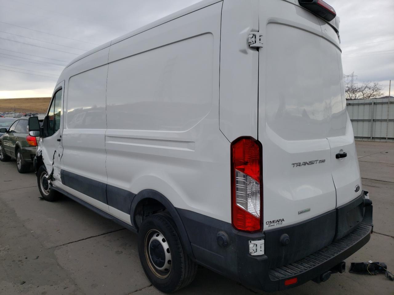 Photo 3 from auction – 2019 FORD TRANSIT T- with VIN 1FTYR2CG6KKB41949