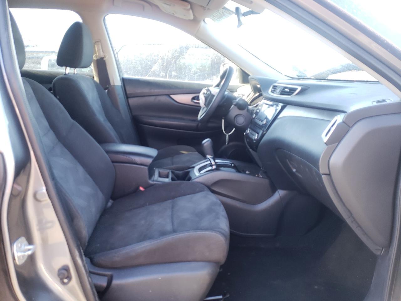 Photo 5 from auction – 2016 NISSAN ROGUE S with VIN KNMAT2MT4GP719555