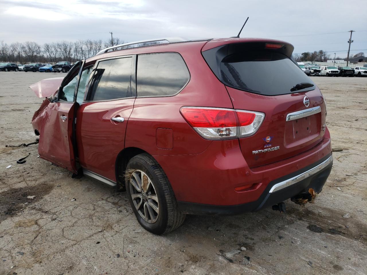 Photo 3 from auction – 2015 NISSAN PATHFINDER with VIN 5N1AR2MM9FC632582