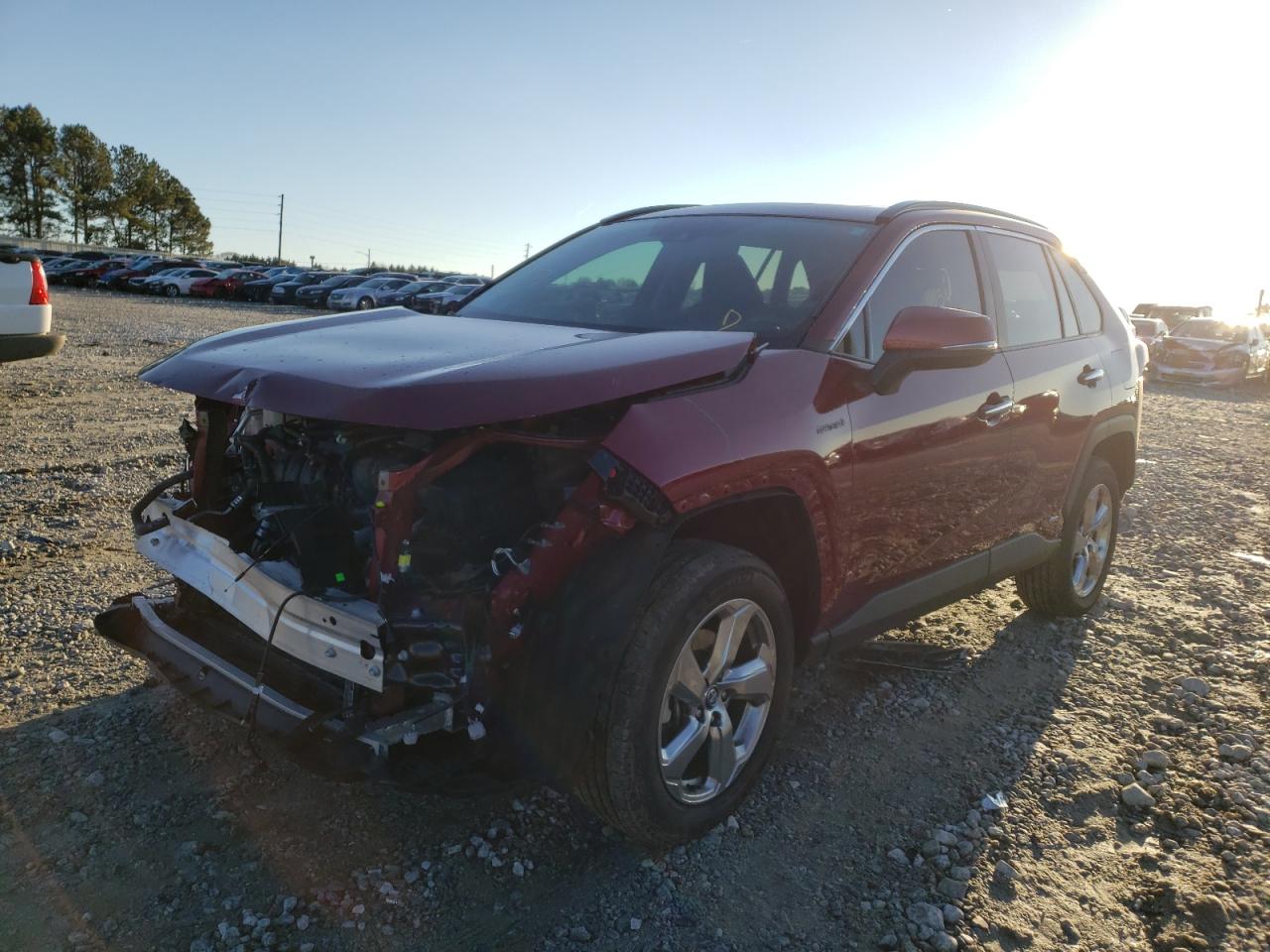 Photo 2 from auction – 2020 TOYOTA RAV4 LIMIT with VIN 2T3DWRFV6LW073736