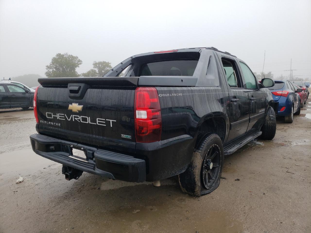 Photo 4 from auction – 2010 CHEVROLET AVALANCHE with VIN 3GNNCEE00AG291378