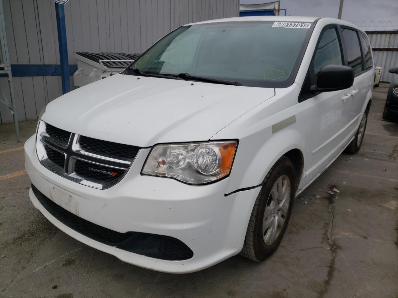 Photo 2 from auction – 2017 DODGE GRAND CARA with VIN 2C4RDGBG0HR755827