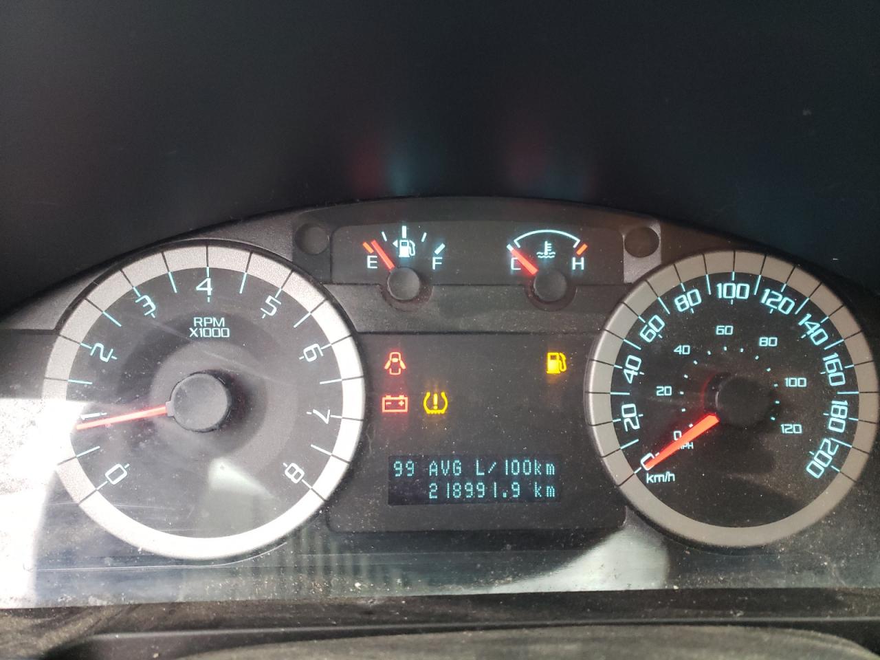 Photo 8 from auction – 2010 FORD ESCAPE LIM with VIN 1FMCU9EGXAKD13957
