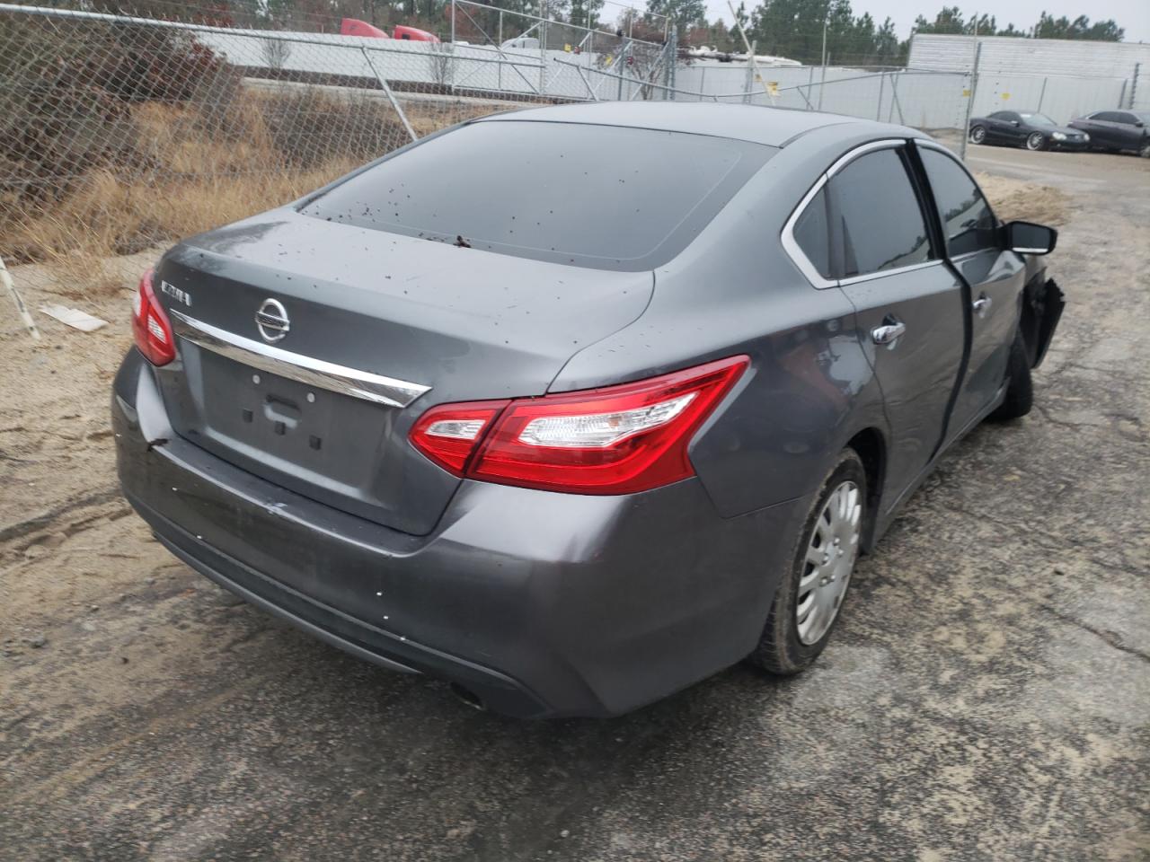 Photo 4 from auction – 2016 NISSAN ALTIMA 2.5 with VIN 1N4AL3AP1GC230492
